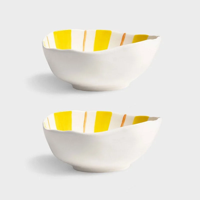 Cute star-themed kids’ plates-Ray set of 2 bowls 13 x 16.5, yellow