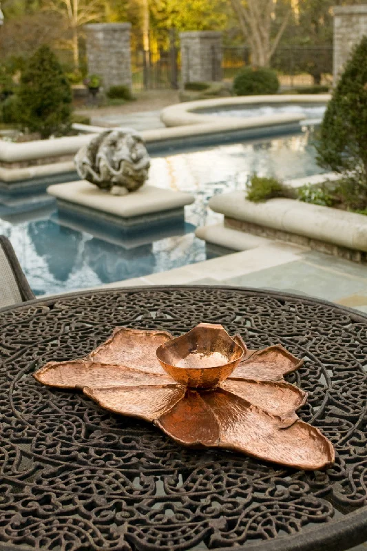 Modern porcelain salad plates-Elongated Natural Flower Tray with Bowl