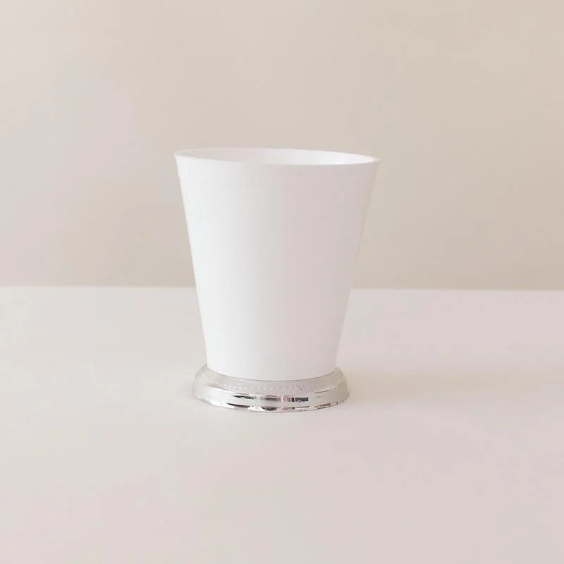 Sleek stainless wall decor-White 4'' Mint Julep Plastic Cup