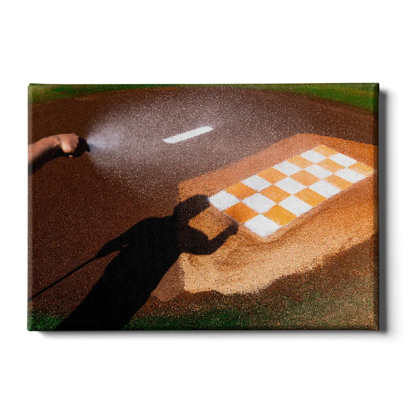 Retro striped throw pillows-Tennessee Volunteers - Tennessee Pitcher's Mound